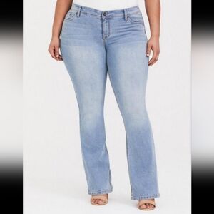 TORRID slim boot cut jeans 24 Short NEW with tags